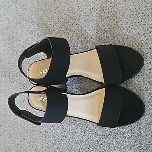 Women's Size 8 black dress sandals